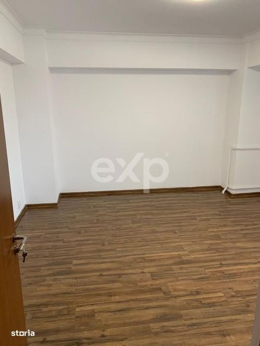 Apartament cu 2 camere de vanzare in zona Piata Unirii