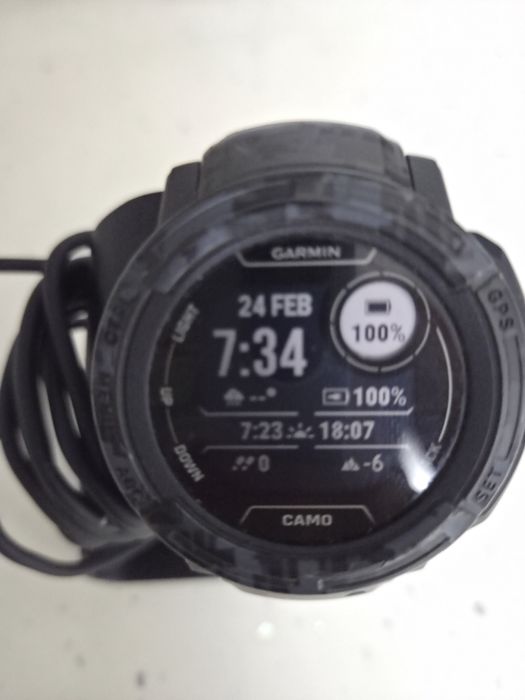 Vând ceas Garmin Instinct 2 Camo