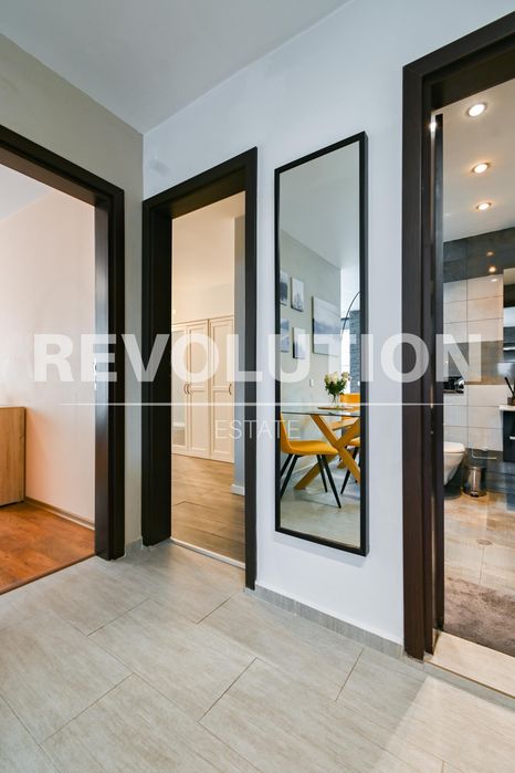 Дава се под наем Тристаен апартамент в София, Витоша - 108 кв.м за 830 € - Снимка #17