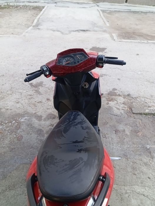 Скутер Италия 150куб обмен