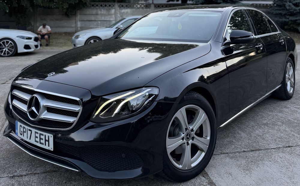 MERCEDES-BENZ E-Class 2017