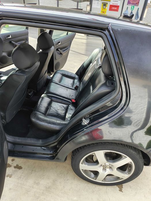 VW Golf IV 1.6 benzină