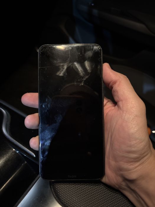 Продаю рэдми телефон