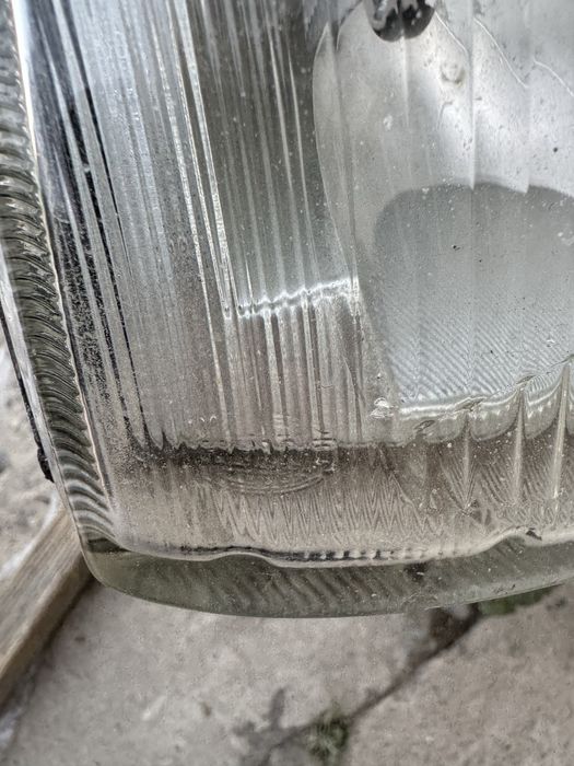 Продам фару на гольф 3