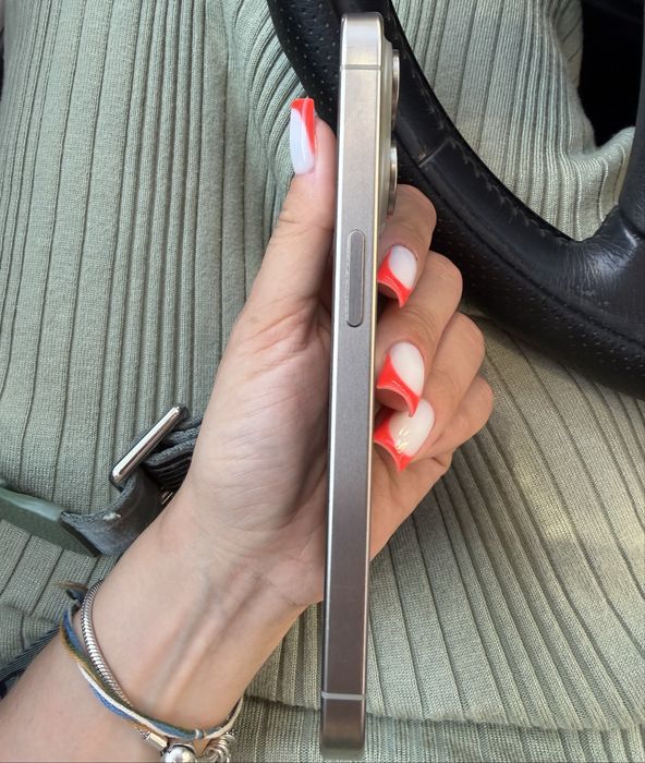 Iphone 15pro(128)