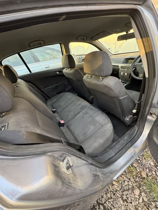 OPEL Astra H за части