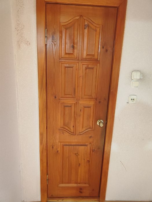 продам двери буу