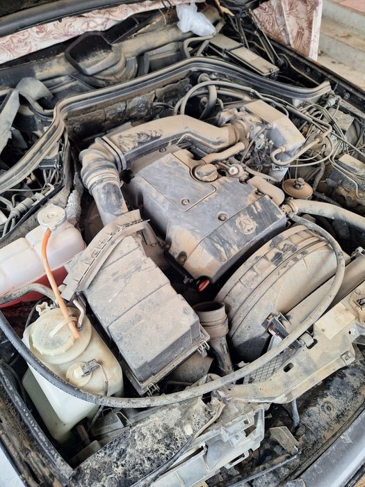 Mercedes 124 аварийном состояни