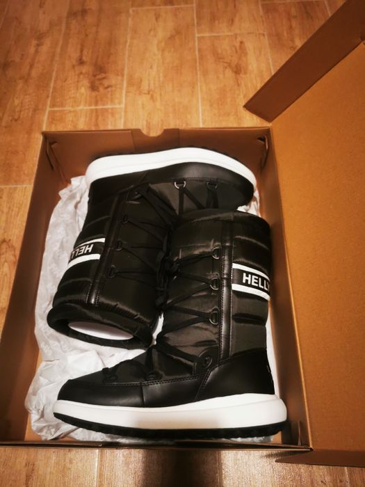 Helly Hansen W Isolabella и Hi-tec  ботуши апрески