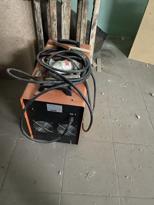 Сварочный аппарат