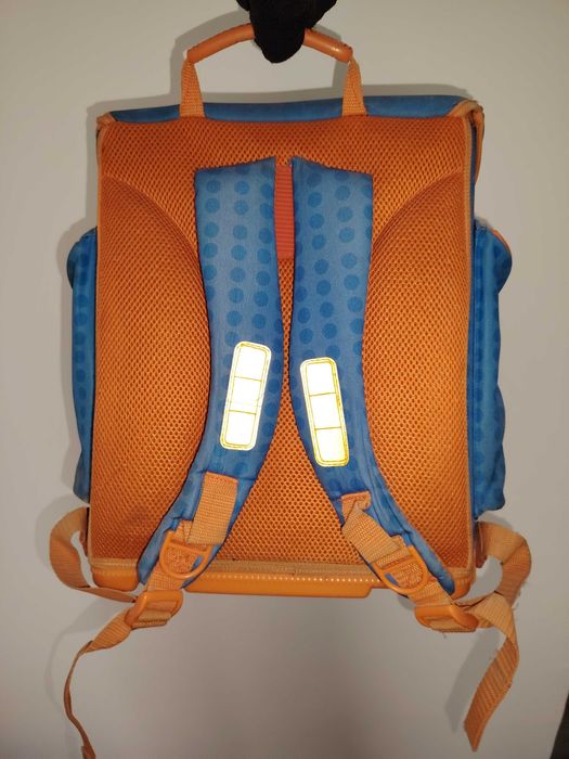 Школьный рюкзак Портфель с твёрдым дном и отражателями пыльный надо
