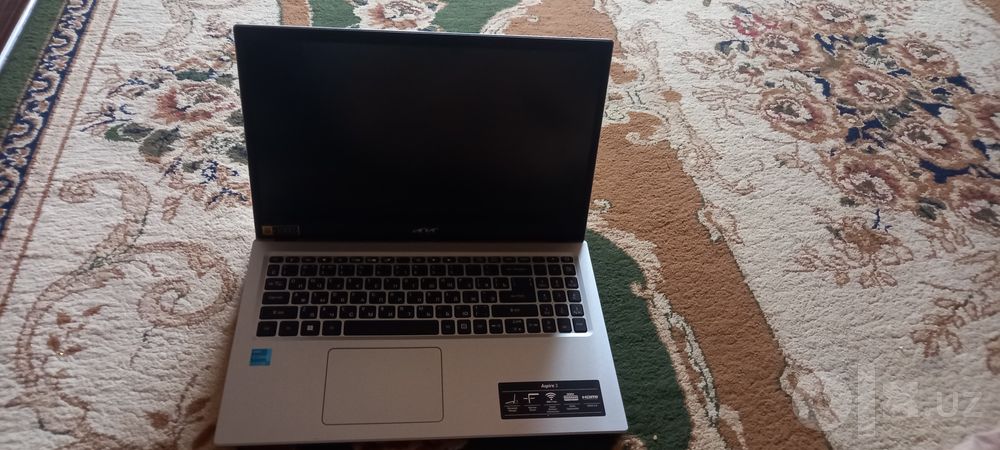 Acer i3 yengi pocti ishlatilmadi kor dok full