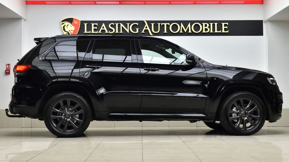 Jeep Grand Cherokee 4WD Pneumatic Ventilatie Panoramic LED Carlig Remorcare Garantie