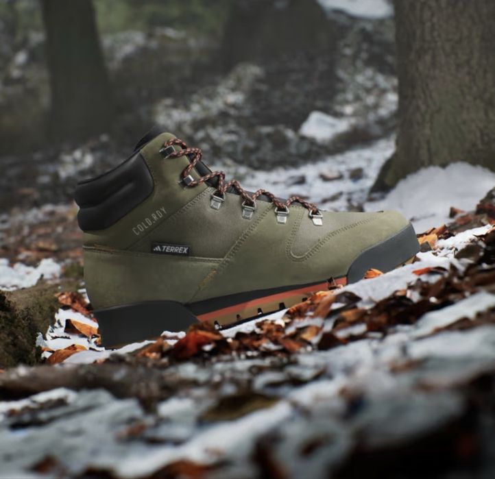 Продам Adidas Terrex Snowpitch C.RDY