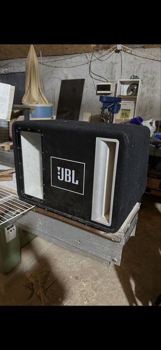 Subwoofer auto JBL