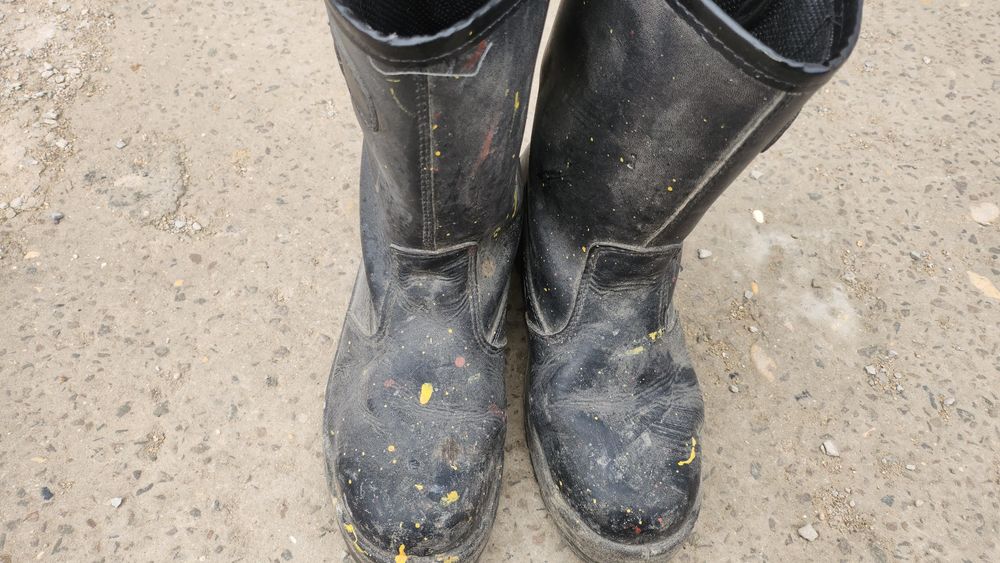 Продам рабочие сапоги