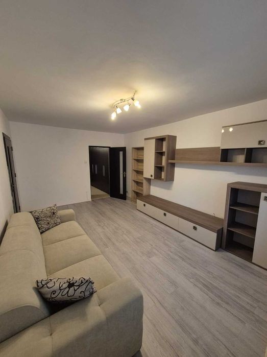 Apartament cu doua camere modern si spatios in Fratii Golesti