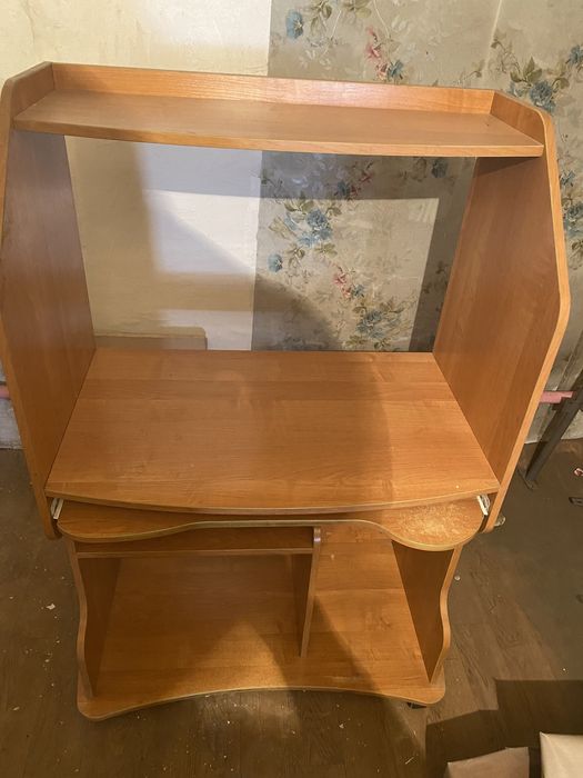 Компьютерный стол б/у торг.