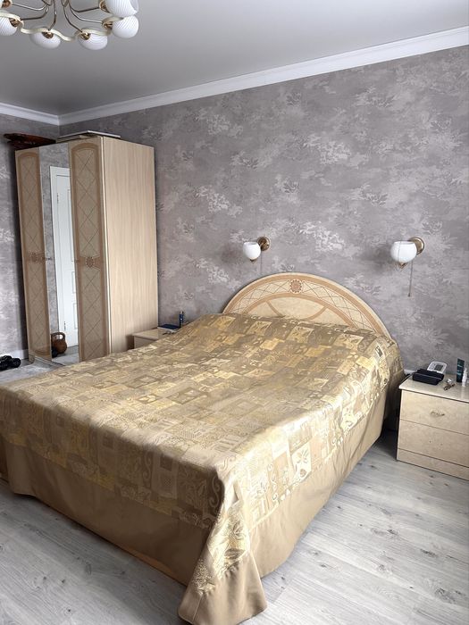 Продам спальный гарнитур Шатура