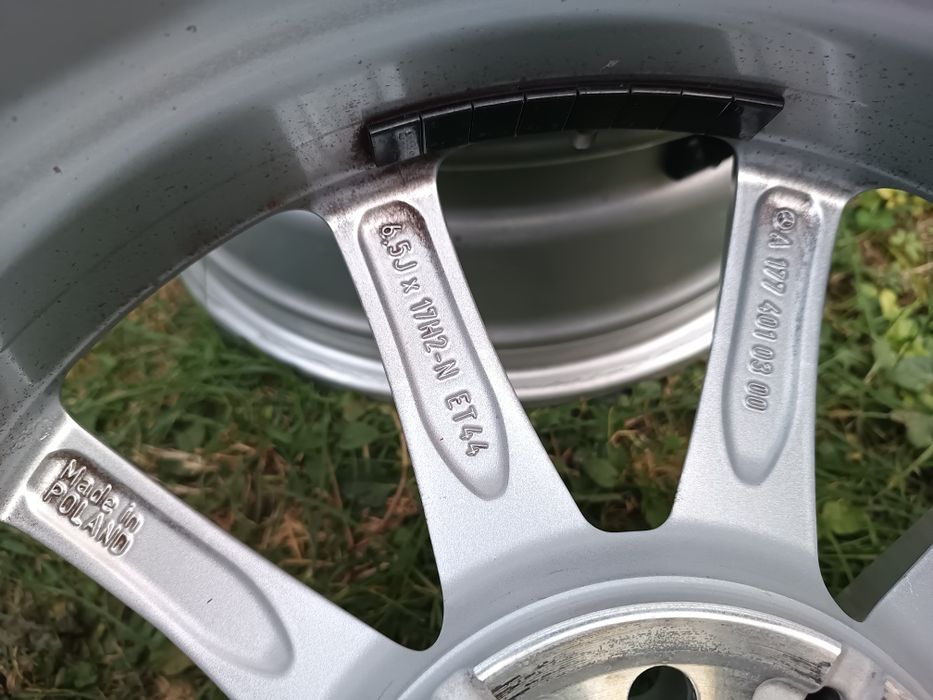 Мерцедес 17 цола, Mercedes W177 A+B klasa