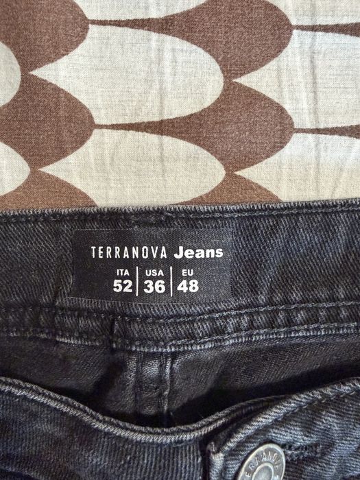 Pantaloni scurti negri