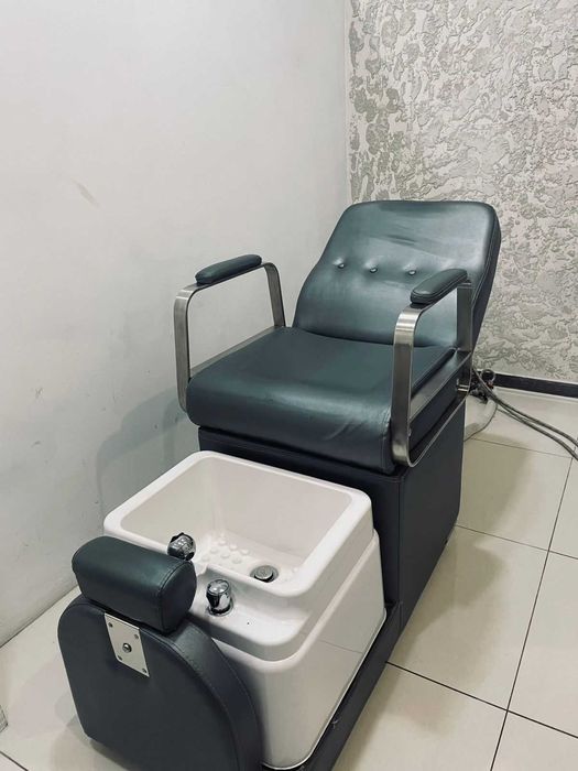 Педикюрное кресло