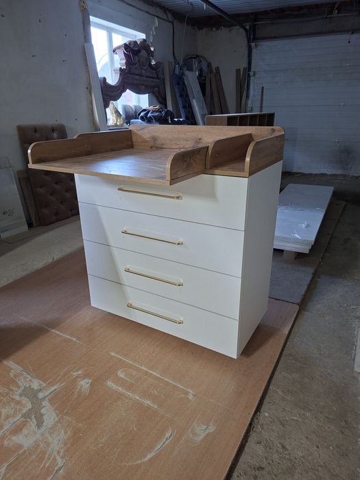 Продам абсолютно новый пилиналный комод