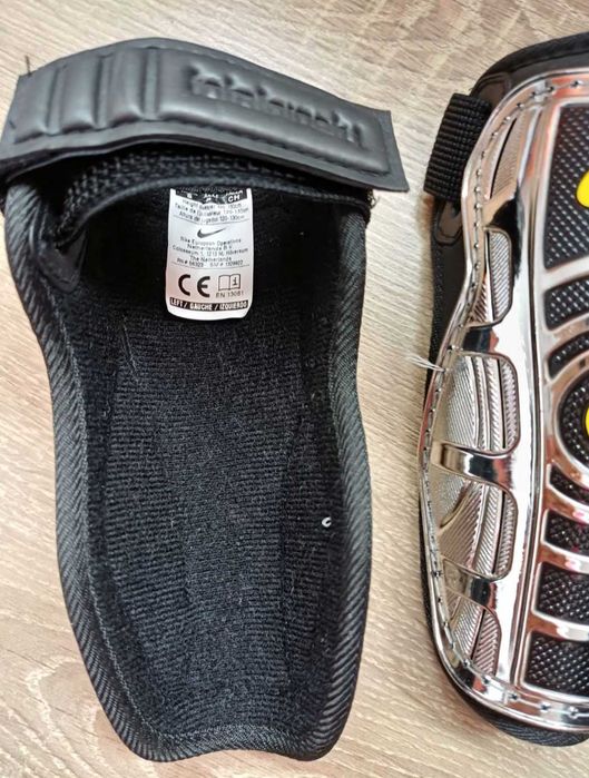 Aparatori copiii NIKE