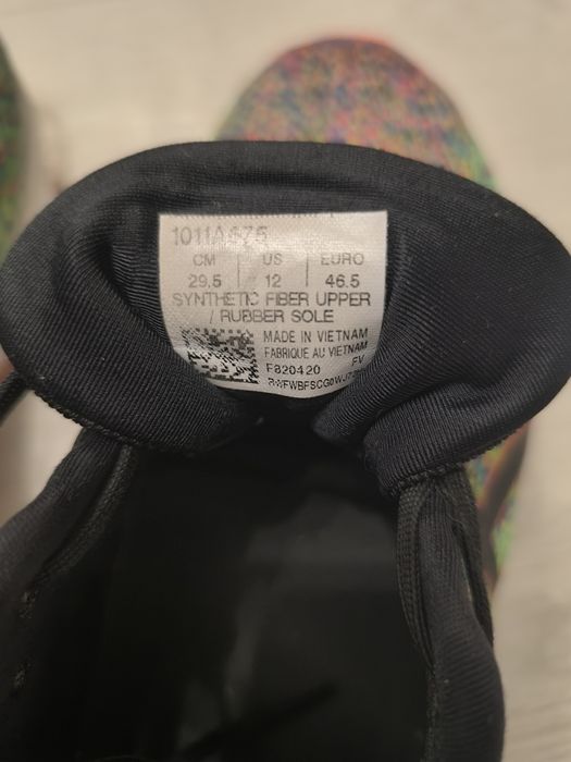 Продавам маратонки Asics 46 номер.