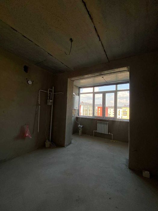 Продам 1комн кв Батыс черновая