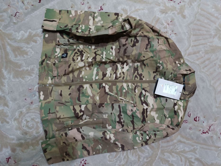 Продам костюм тактический