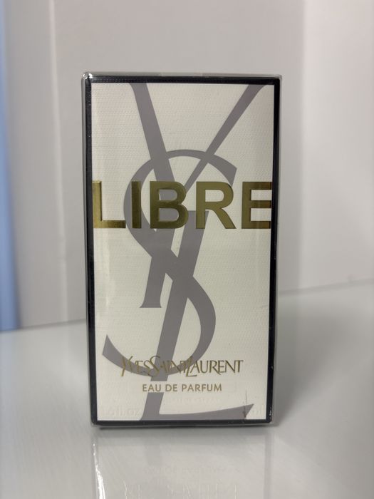 Apa de Parfum Yves Saint Laurent Libre