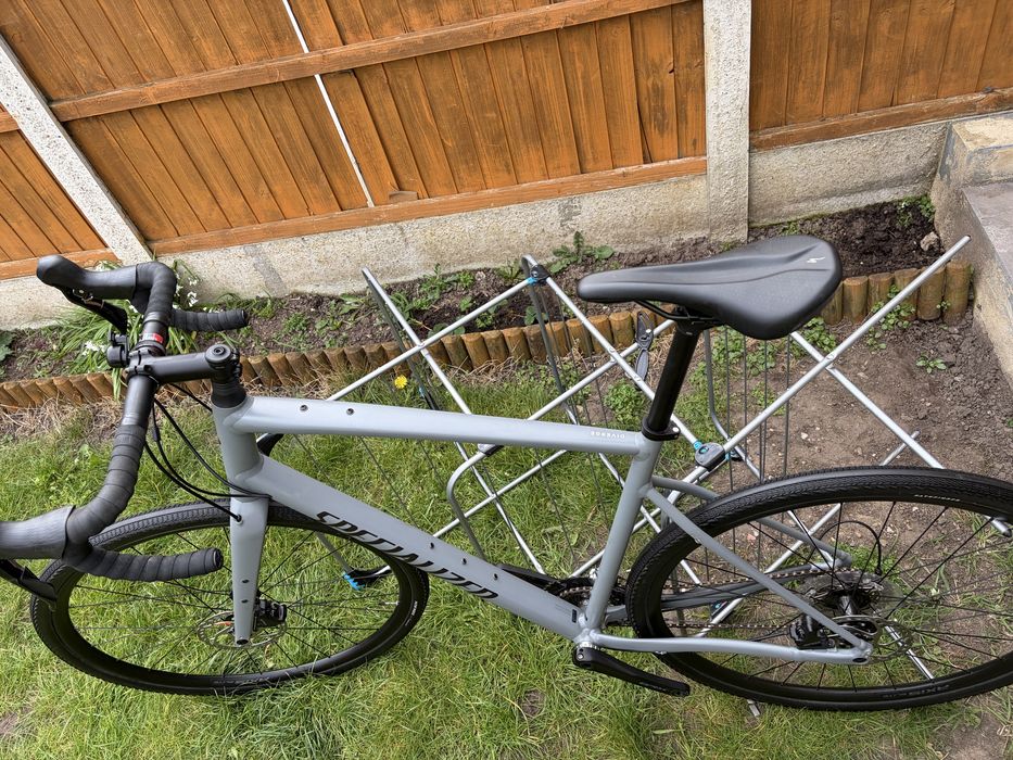 Bicicleta specialized gravel divergi