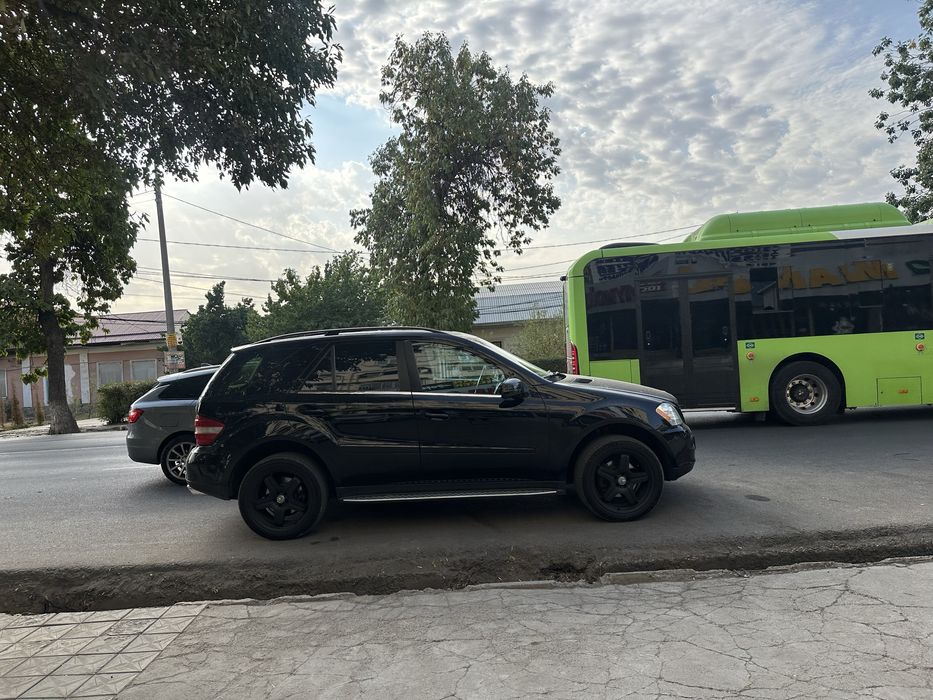 * Mercedes W164 ML350 Американка 2006г в очень хорошем состоянии!