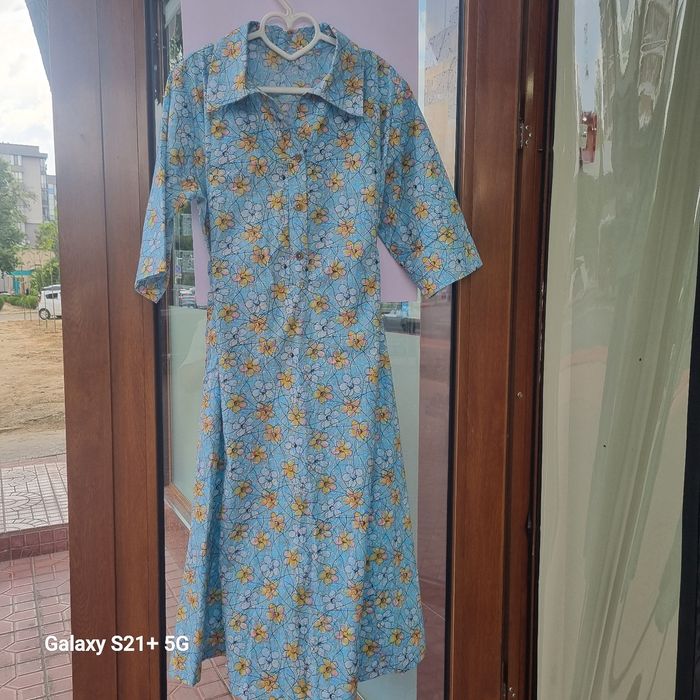 Продаётся платье 52
