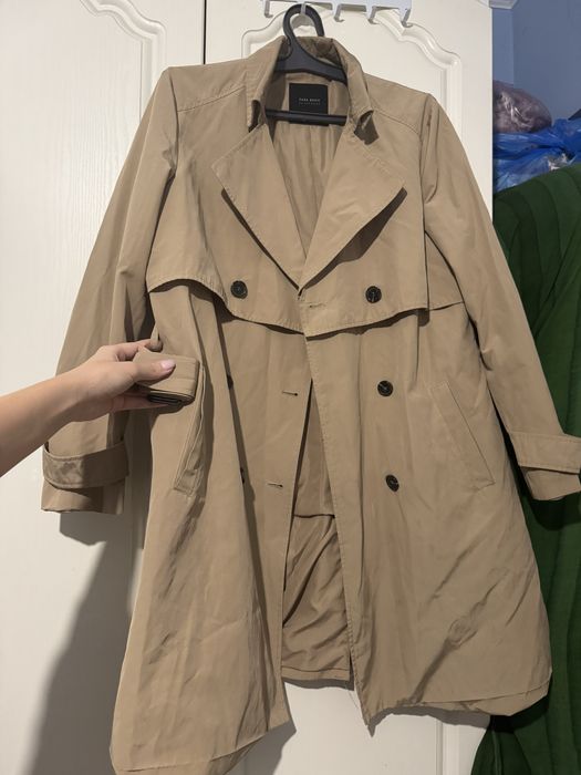 Тренч классичский зара