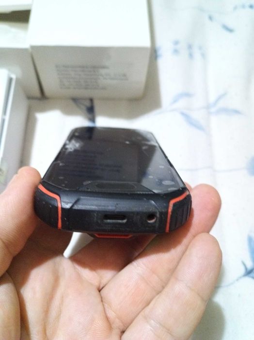 Uniherz Atom L смартфон - части и аксесоари