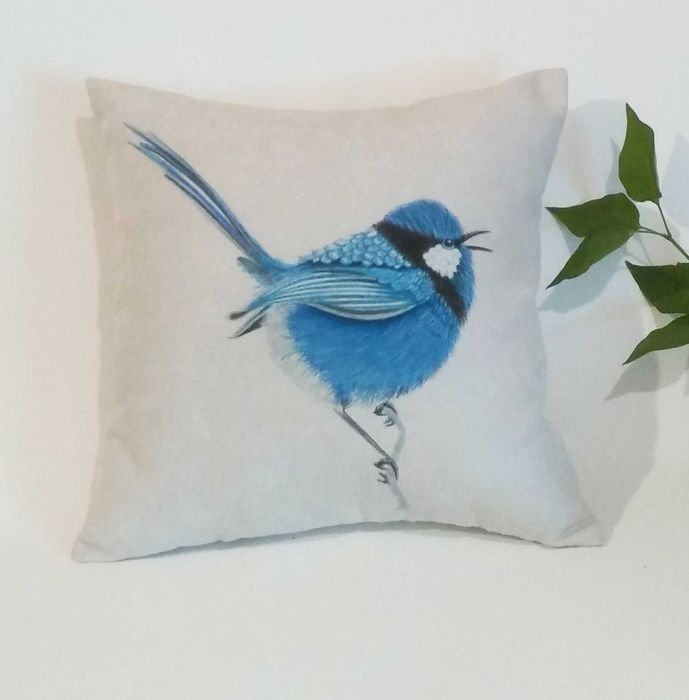 Разрисованные подушки