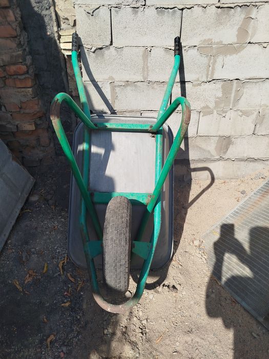 Продам тачку одноколесную
