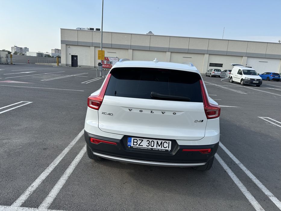vand  volvo  xc40. 4x4