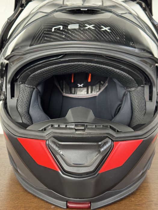 Мото шлем Nexx..