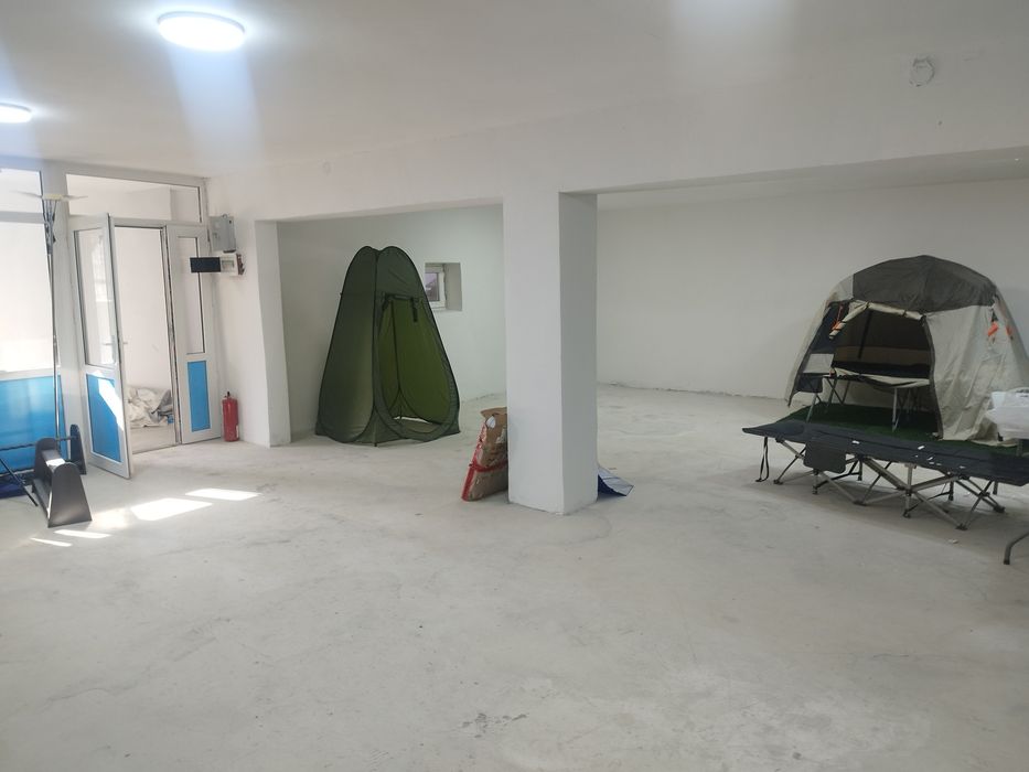 Сдаетчя  помещение 120кв