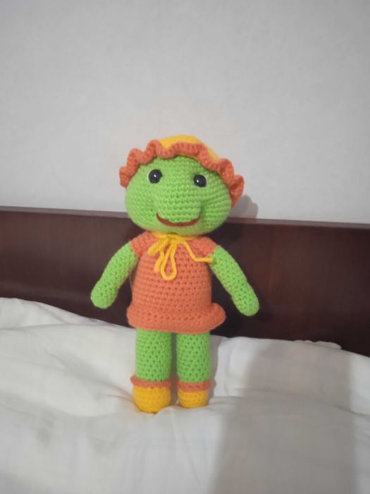 Ръчно изплетени играчки