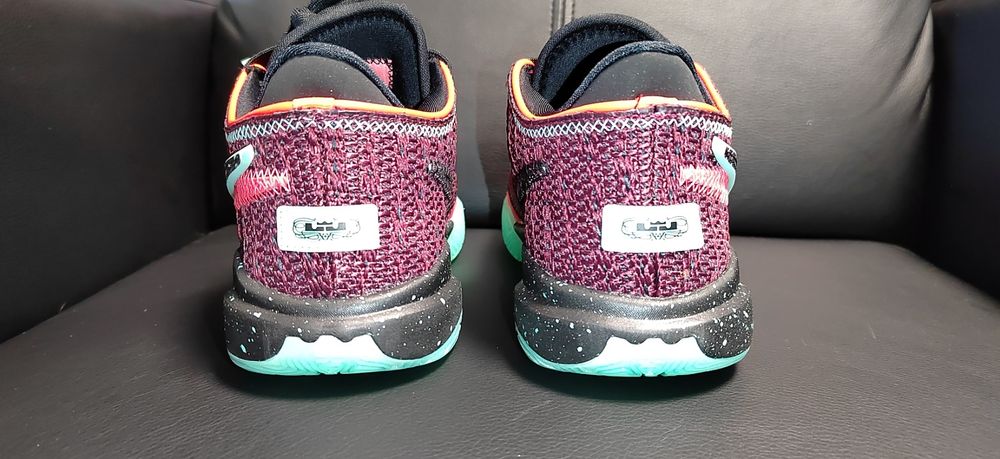 Nike Lebron XX SE, номер 38