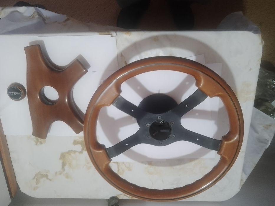 Руль Мерседес 124