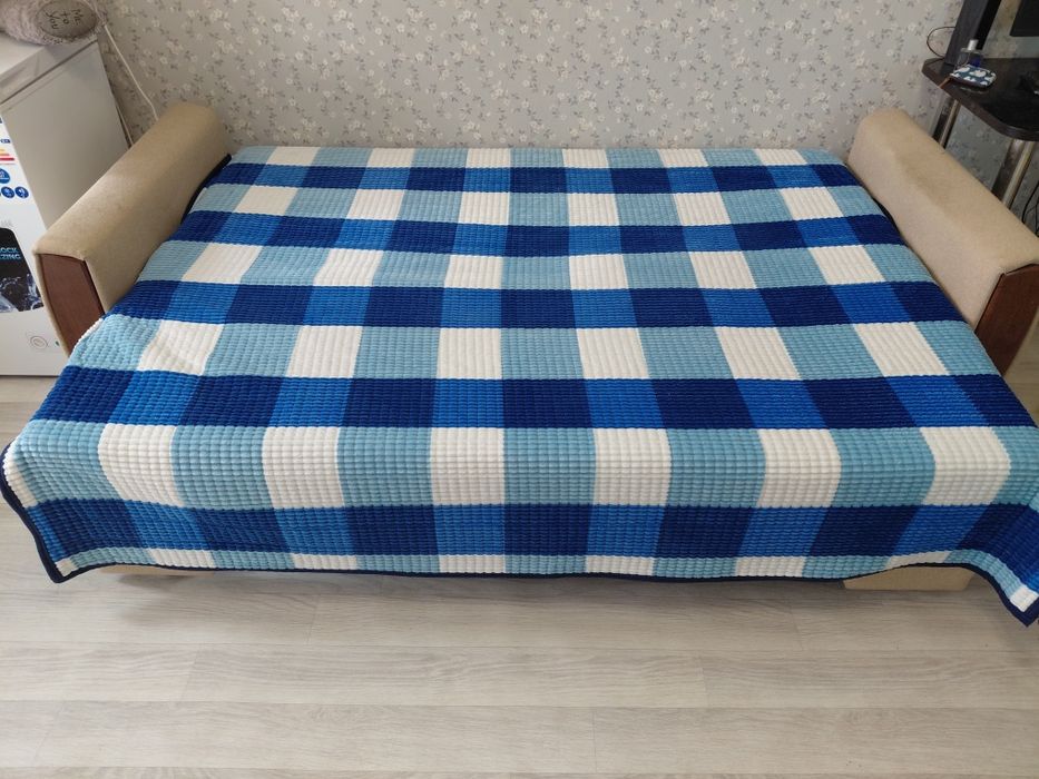 Продам диван состояние хорошее