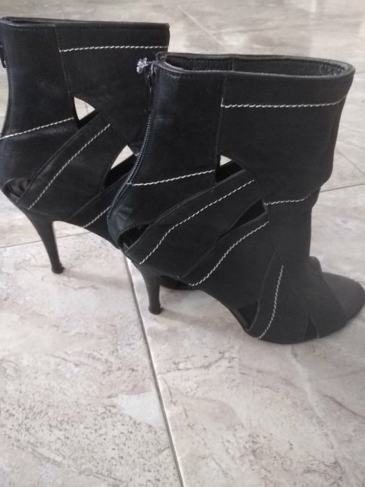 Боти Gianni/Джани, 39 номер, почти нови