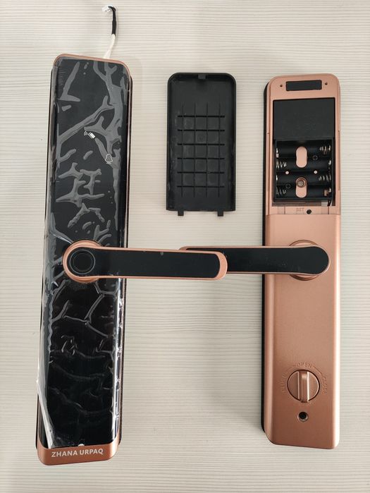 Электронный замок дверной