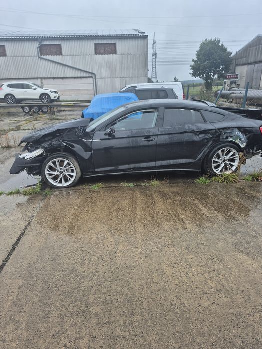 Dezmembrez Audi A5 cutie UMU, 7A ,2023 , quattro 2.0 motor DMSA hybrid