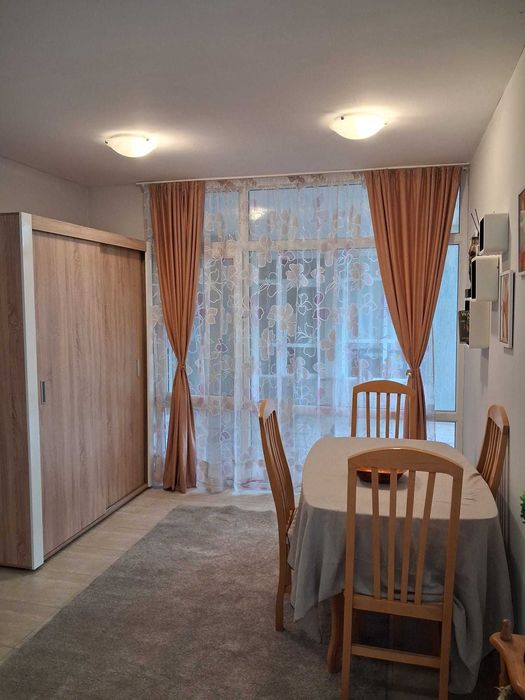 От собственика, голям с една спалня, Какао Бийч